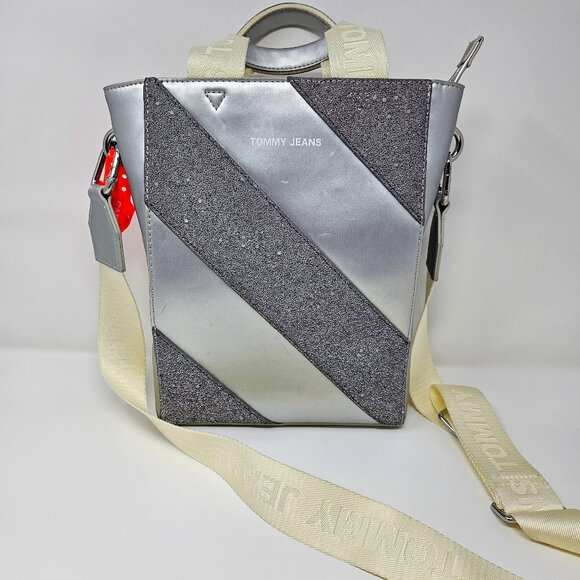 Tommy Hilfiger Handbags - Tommy Jeans crossbody bag REFLECTIVE!